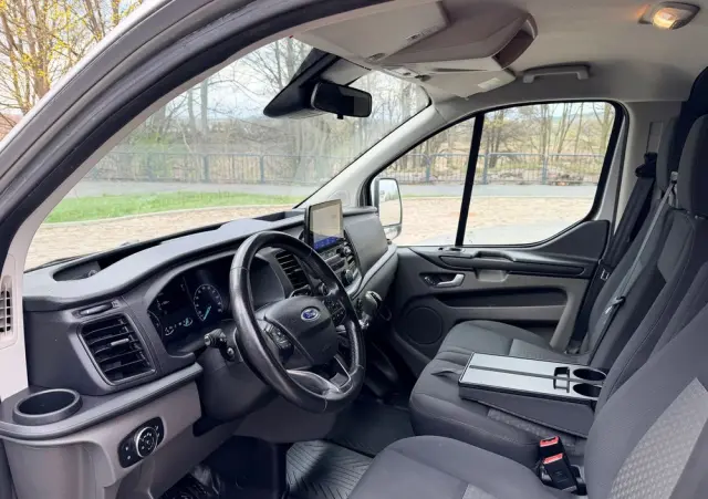 FORD TRANSIT CUSTOM  LIFT 2020r/ Webasto / 2,0 TDCI/130KM/KAMERA/BIX-ENON/ EURO 6/ASO/NISKI PRZEBIEG/LED/HAK/FV23%/6-DZWI/LONG 