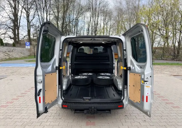 FORD TRANSIT CUSTOM  LIFT 2020r/ Webasto / 2,0 TDCI/130KM/KAMERA/BIX-ENON/ EURO 6/ASO/NISKI PRZEBIEG/LED/HAK/FV23%/6-DZWI/LONG 