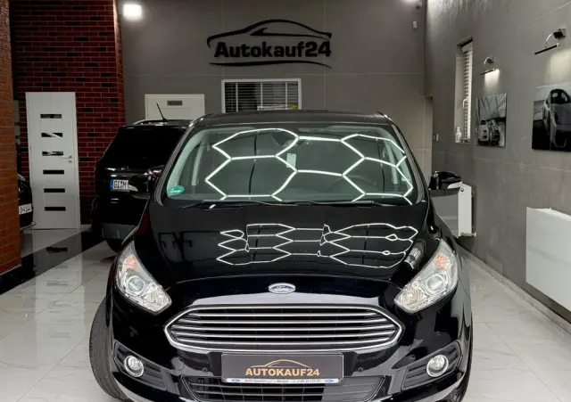 FORD S-Max 2.0 TDCi Trend PowerShift