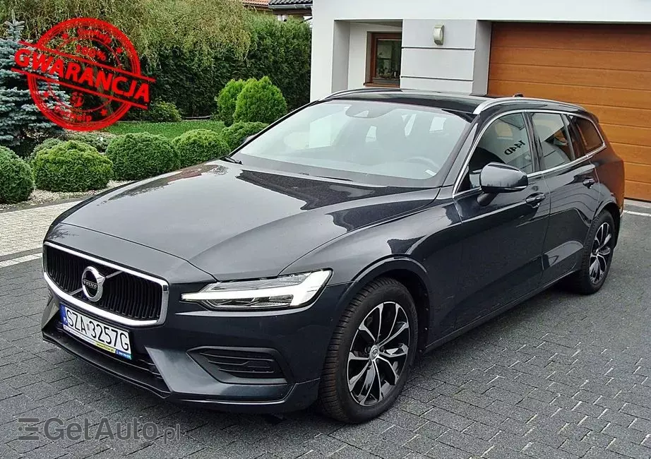 VOLVO V60 D3 Momentum