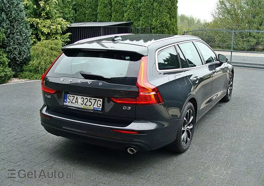 VOLVO V60 D3 Momentum