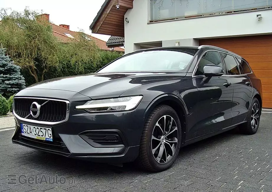 VOLVO V60 D3 Momentum