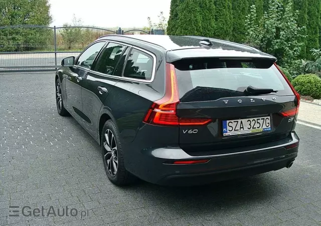 VOLVO V60 D3 Momentum
