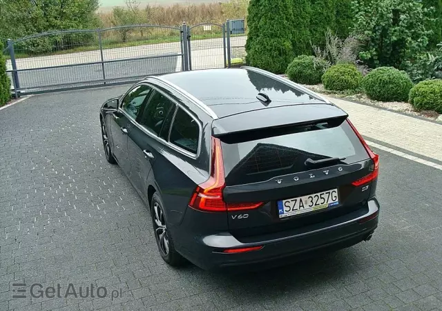 VOLVO V60 D3 Momentum