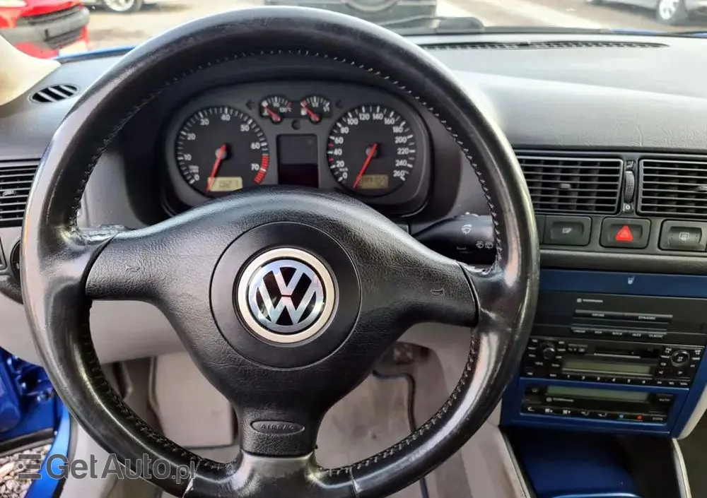 VOLKSWAGEN Golf IV 1.6 Highline