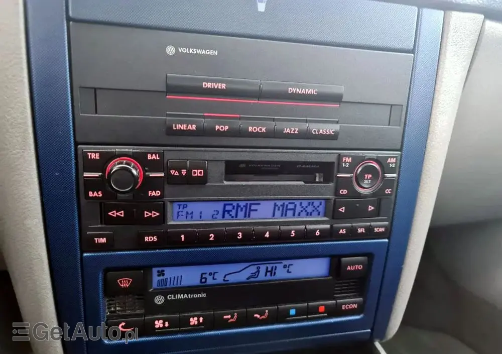 VOLKSWAGEN Golf IV 1.6 Highline