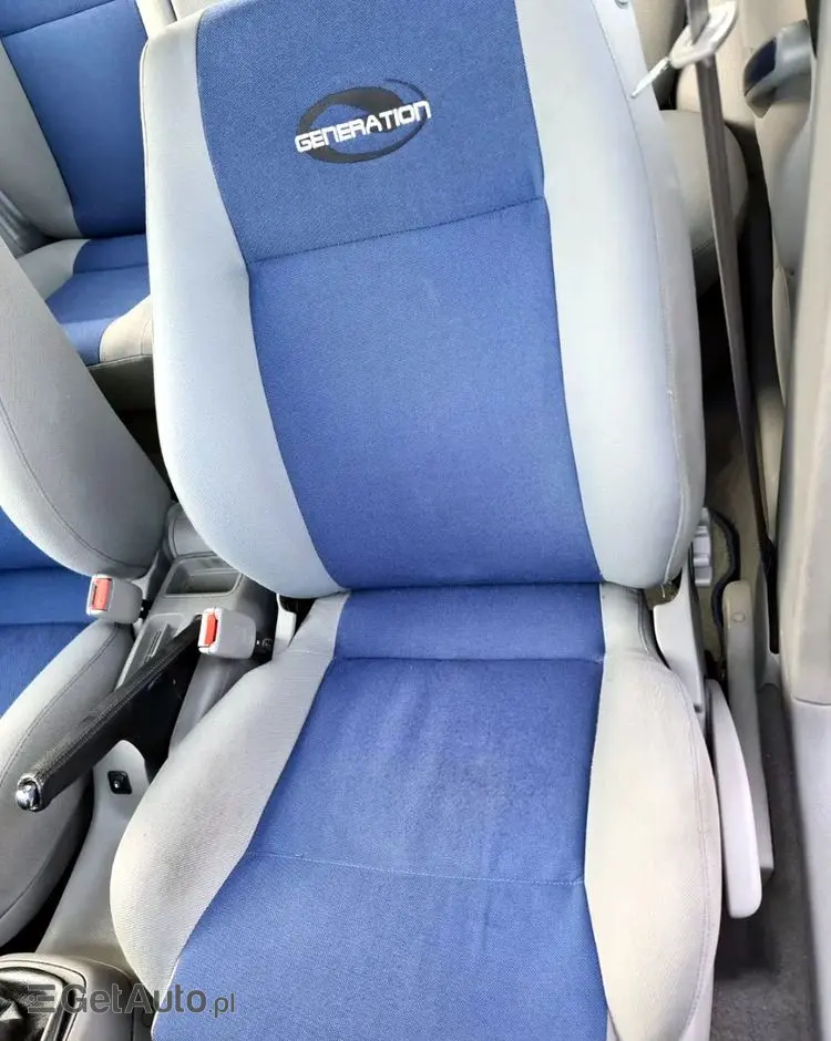 VOLKSWAGEN Golf IV 1.6 Highline