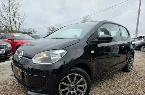 VOLKSWAGEN Up! 