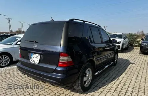 MERCEDES-BENZ ML 
