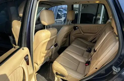 MERCEDES-BENZ ML 
