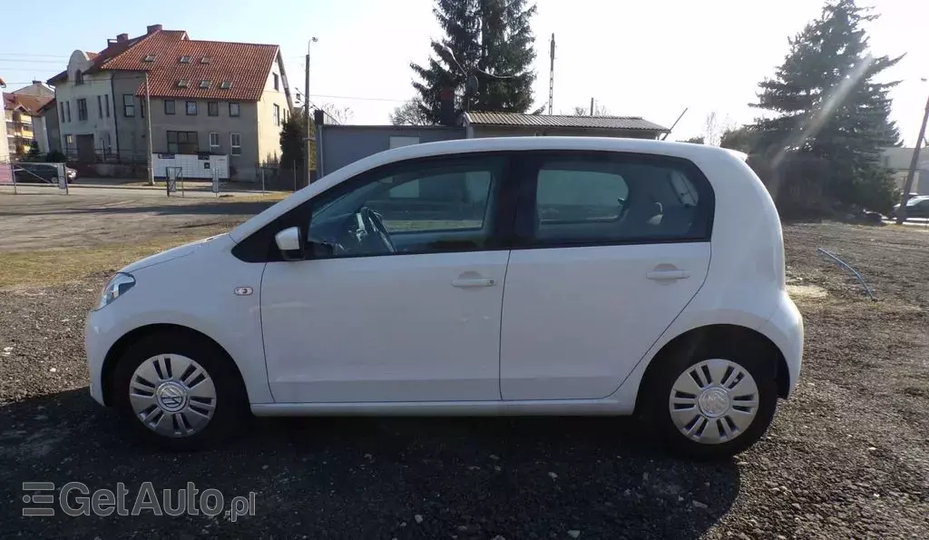 VOLKSWAGEN Up! 