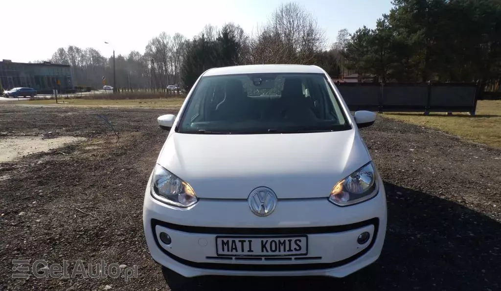 VOLKSWAGEN Up! 