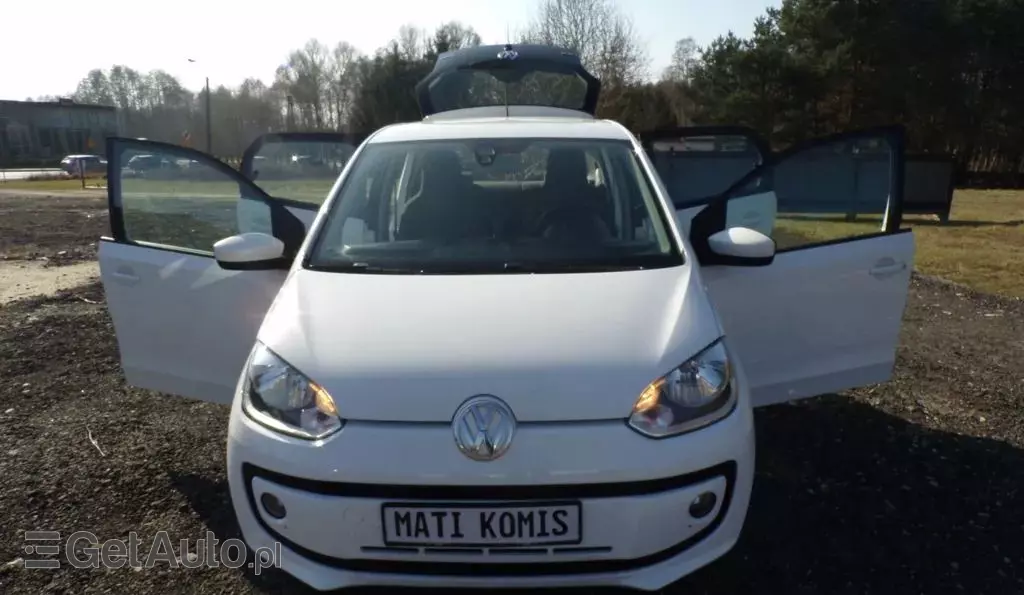 VOLKSWAGEN Up! 