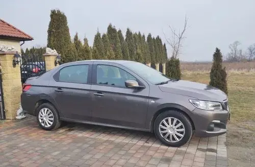 PEUGEOT 301 