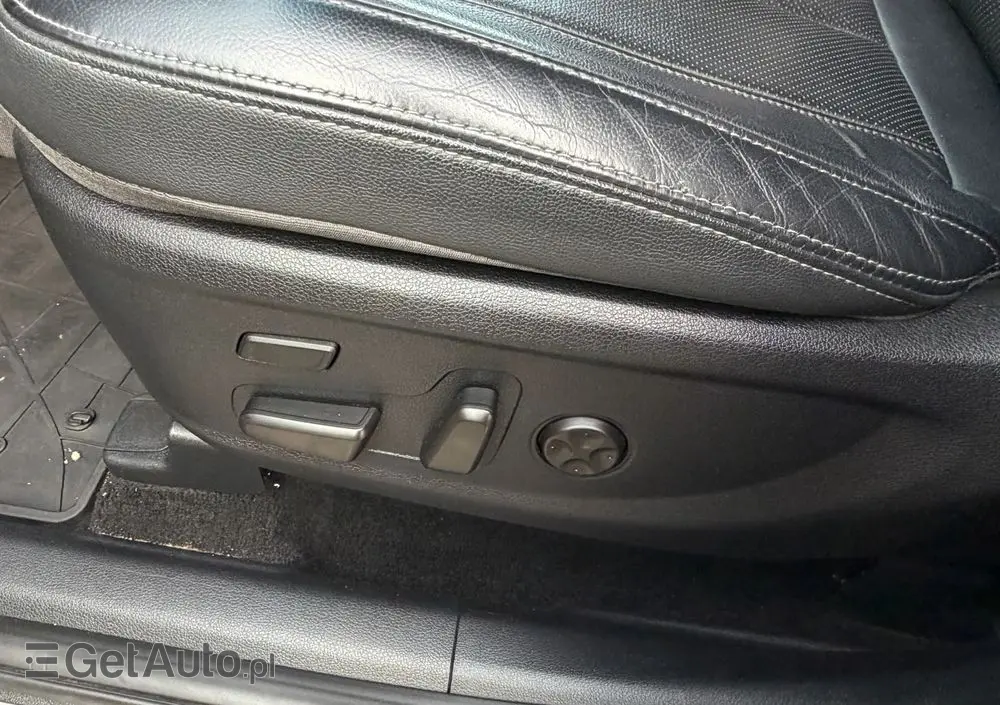 HYUNDAI Santa Fe 2.0 CRDi Platinum 4WD