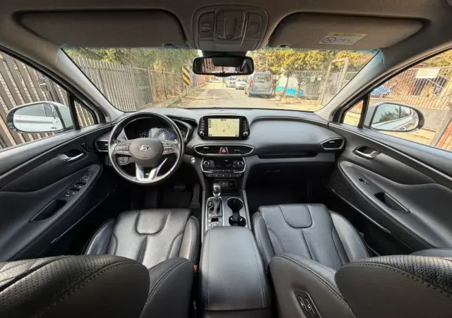 HYUNDAI Santa Fe 2.0 CRDi Platinum 4WD