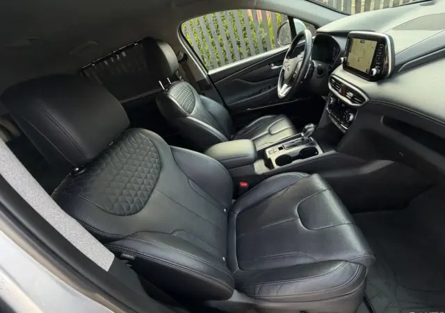 HYUNDAI Santa Fe 2.0 CRDi Platinum 4WD