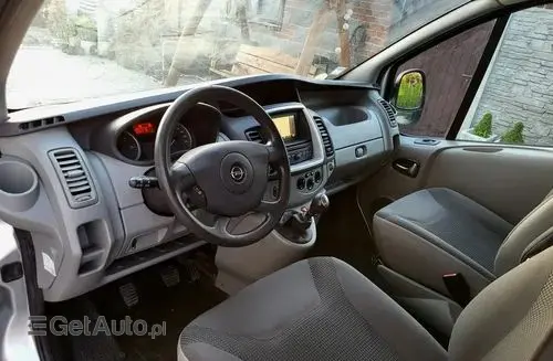 OPEL Vivaro 