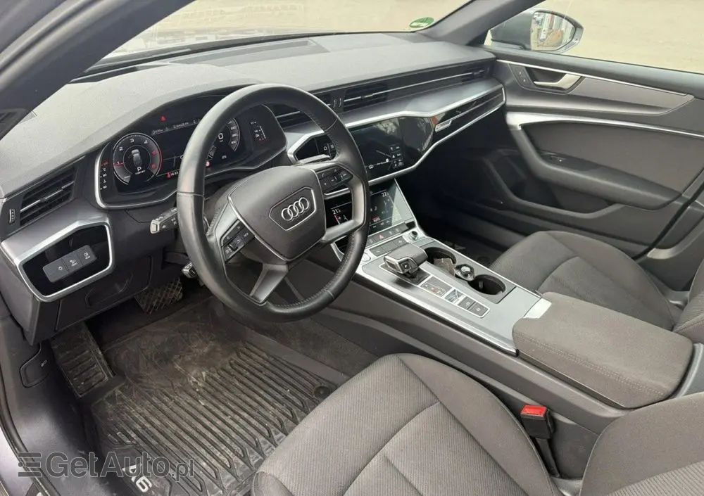 AUDI A6 Avant 40 TDI S tronic