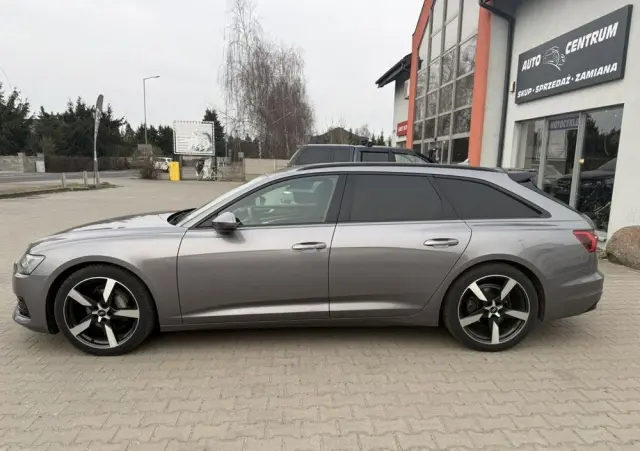 AUDI A6 Avant 40 TDI S tronic