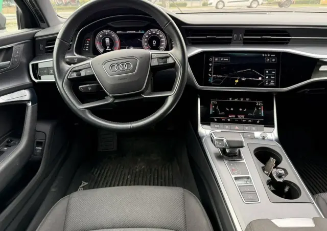 AUDI A6 Avant 40 TDI S tronic