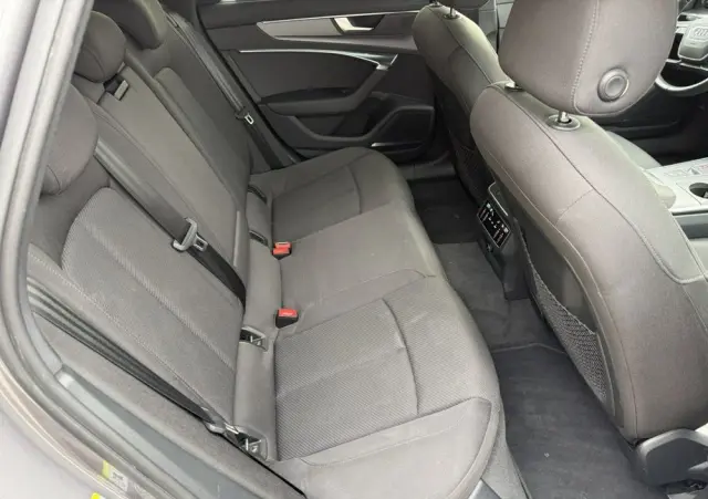 AUDI A6 Avant 40 TDI S tronic