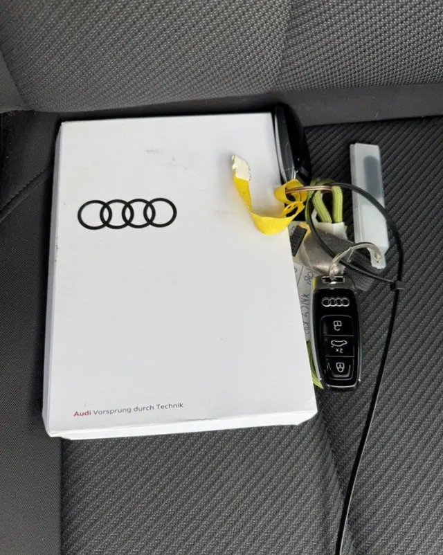 AUDI A6 Avant 40 TDI S tronic