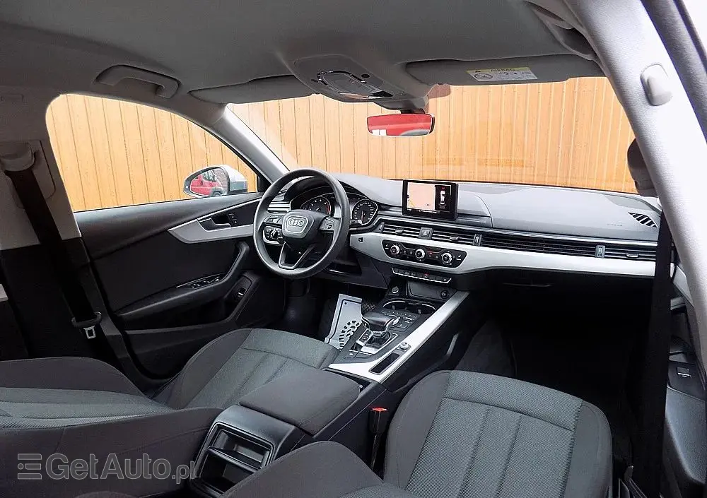 AUDI A4 Limousine 1.4 TFSI S tronic