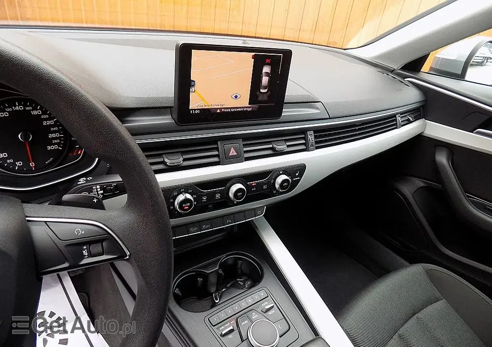 AUDI A4 Limousine 1.4 TFSI S tronic