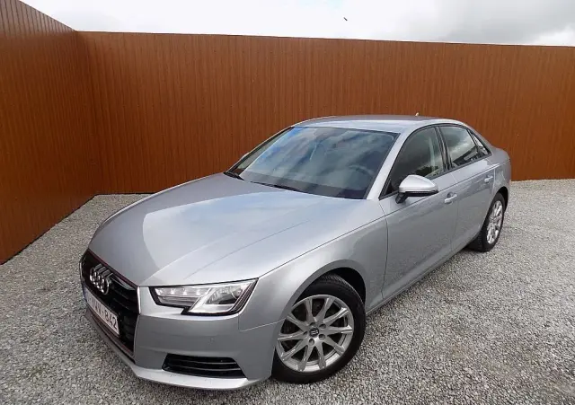 AUDI A4 Limousine 1.4 TFSI S tronic
