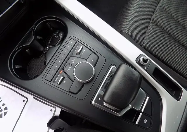 AUDI A4 Limousine 1.4 TFSI S tronic