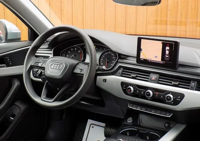 AUDI A4 Limousine 1.4 TFSI S tronic