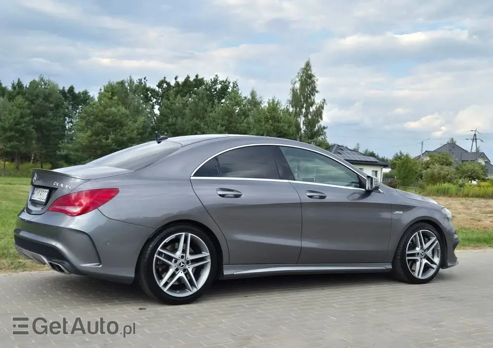 MERCEDES-BENZ CLA AMG 45 4-Matic