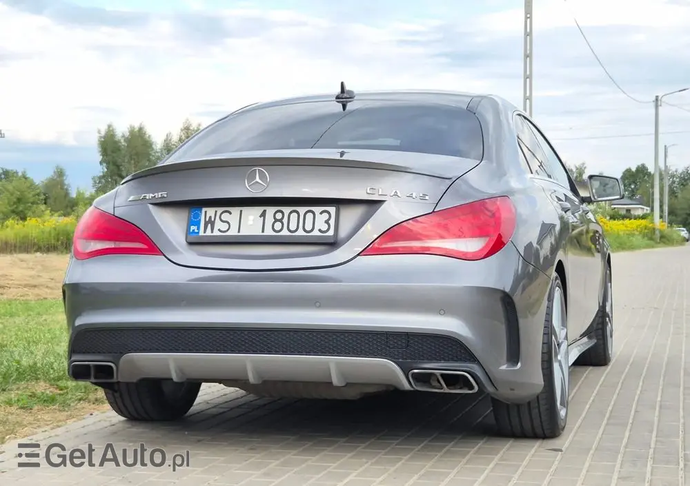 MERCEDES-BENZ CLA AMG 45 4-Matic