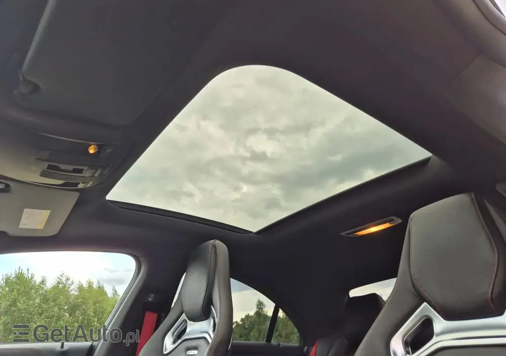 MERCEDES-BENZ CLA AMG 45 4-Matic