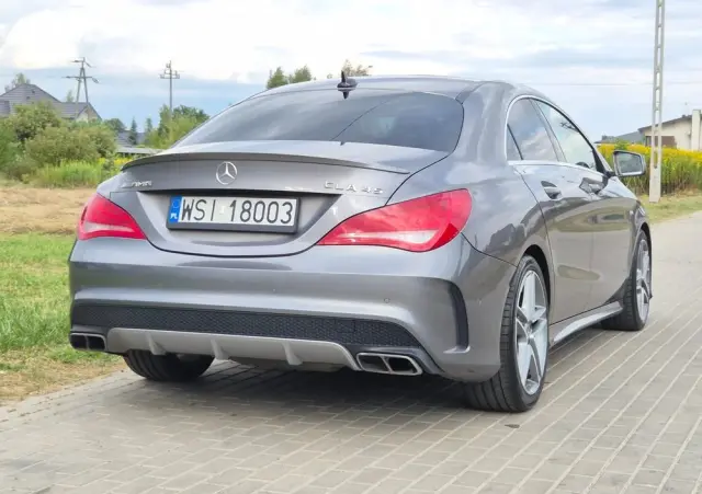 MERCEDES-BENZ CLA AMG 45 4-Matic