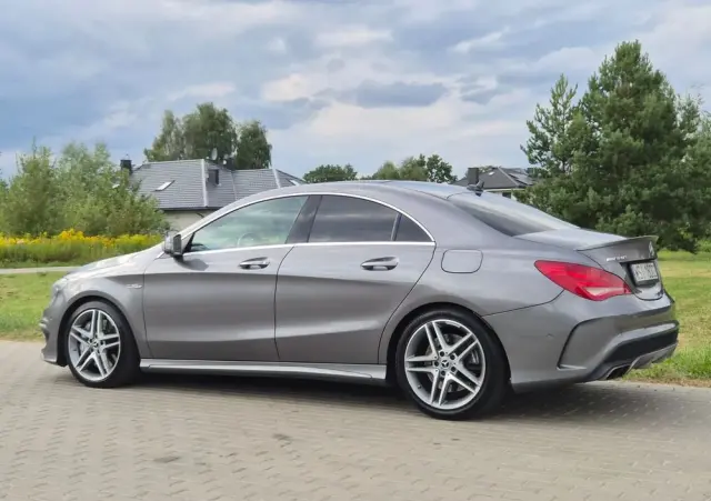 MERCEDES-BENZ CLA AMG 45 4-Matic