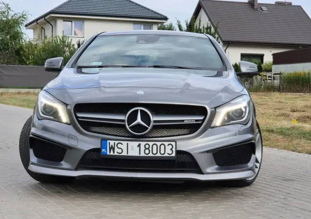 MERCEDES-BENZ CLA AMG 45 4-Matic