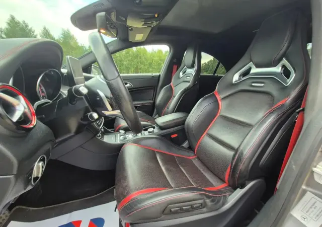 MERCEDES-BENZ CLA AMG 45 4-Matic