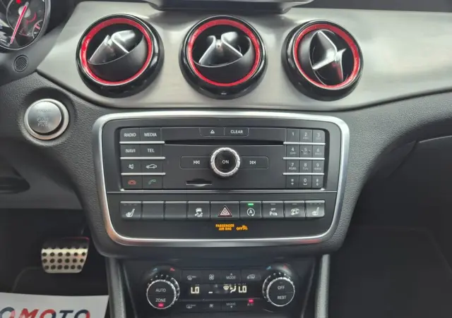 MERCEDES-BENZ CLA AMG 45 4-Matic