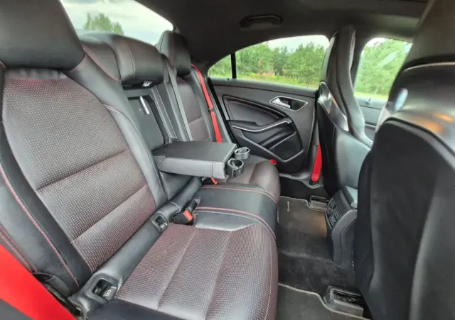 MERCEDES-BENZ CLA AMG 45 4-Matic