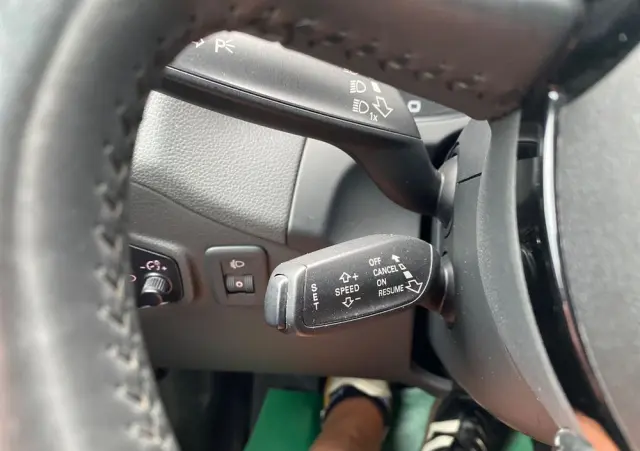 AUDI Q5 2.0 TDI Quattro (clean diesel)