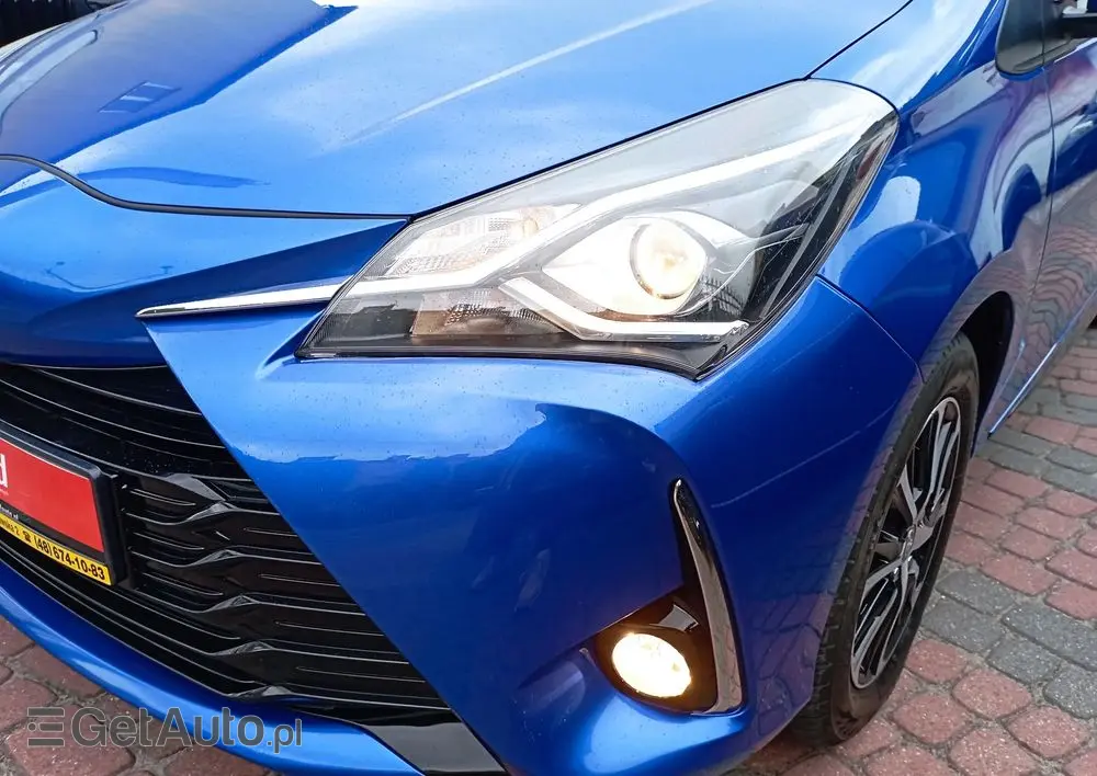 TOYOTA Yaris 1.5 Premium