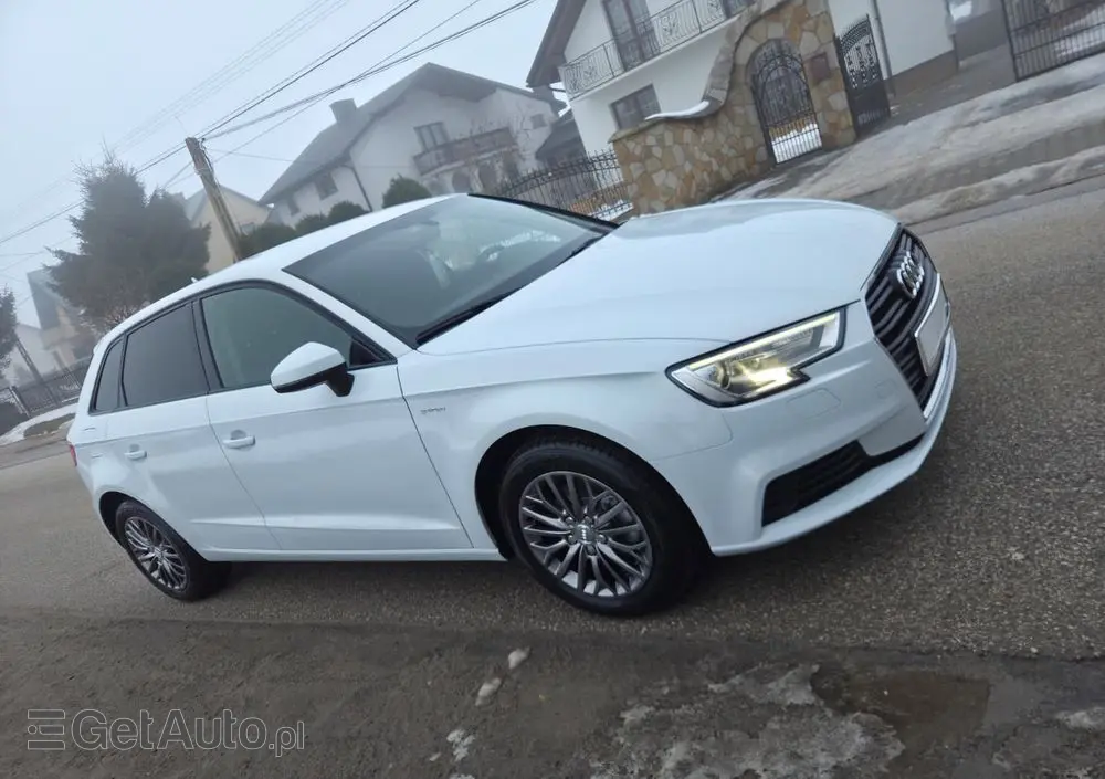 AUDI A3 Sportback 1.4 TFSI g-tron sport