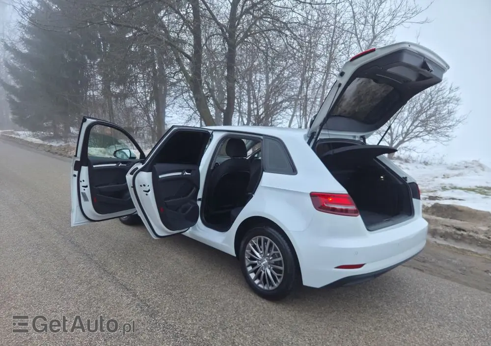 AUDI A3 Sportback 1.4 TFSI g-tron sport