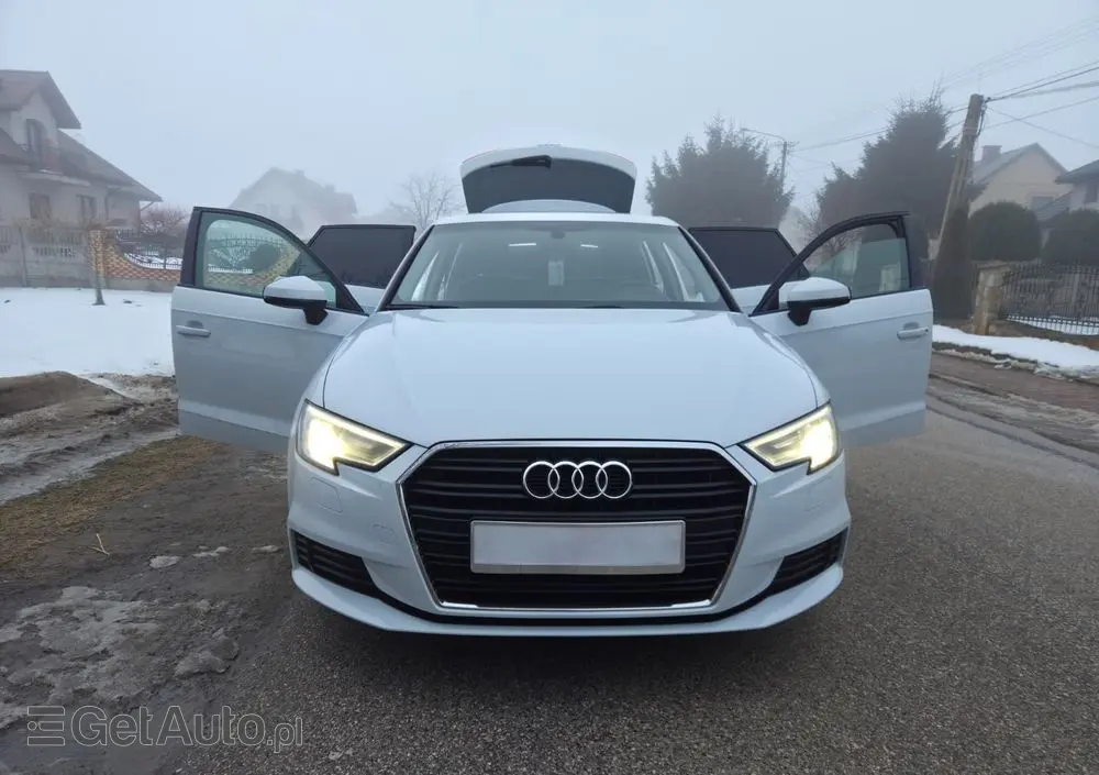 AUDI A3 Sportback 1.4 TFSI g-tron sport