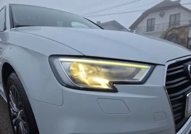 AUDI A3 Sportback 1.4 TFSI g-tron sport