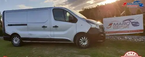 NISSAN Nv300 