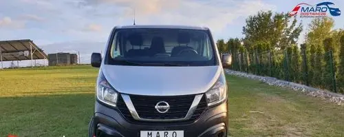 NISSAN Nv300 