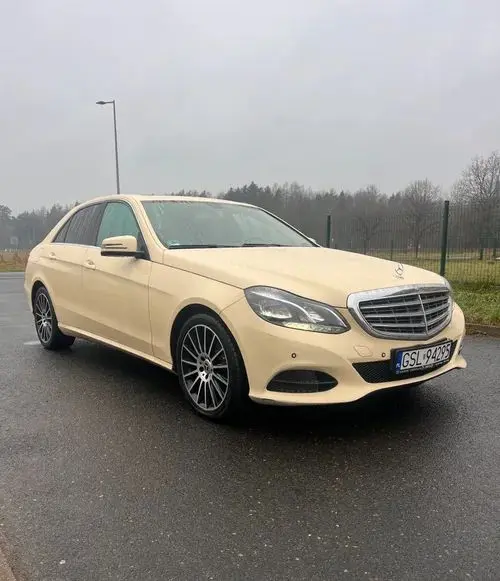 MERCEDES-BENZ Klasa E 